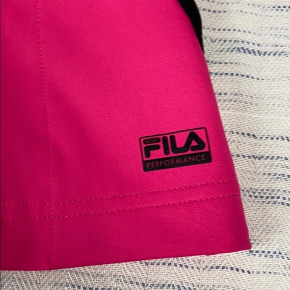 FILA Sport Tank with Built in Sport Bra - Picture 5 of 6